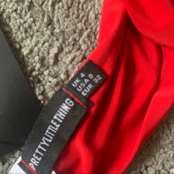 PLT red plunge ring bralette - Picture 5 of 6